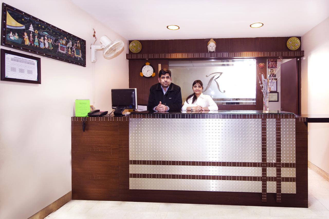 Hotel Rajawas Dibrugarh Esterno foto
