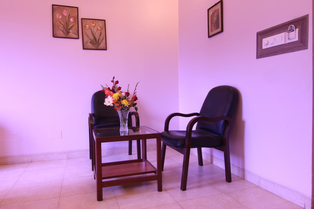 Hotel Rajawas Dibrugarh Esterno foto